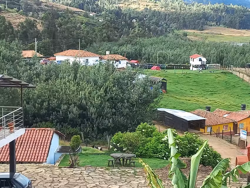 Hotel, Restaurante, Sal&oacute;n de eventos, DE BAMB&Uacute; Guatavita