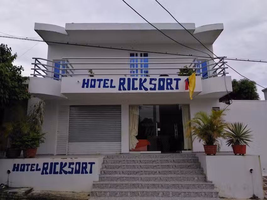 Hotel Rick Sort