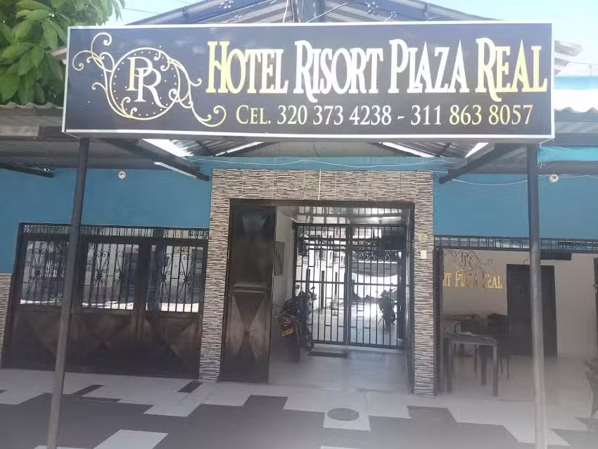 HOTEL RISORT PLAZA REAL