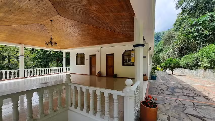 Hotel San Juanito