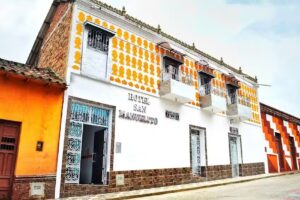 HOTEL SAN MANUELITO
