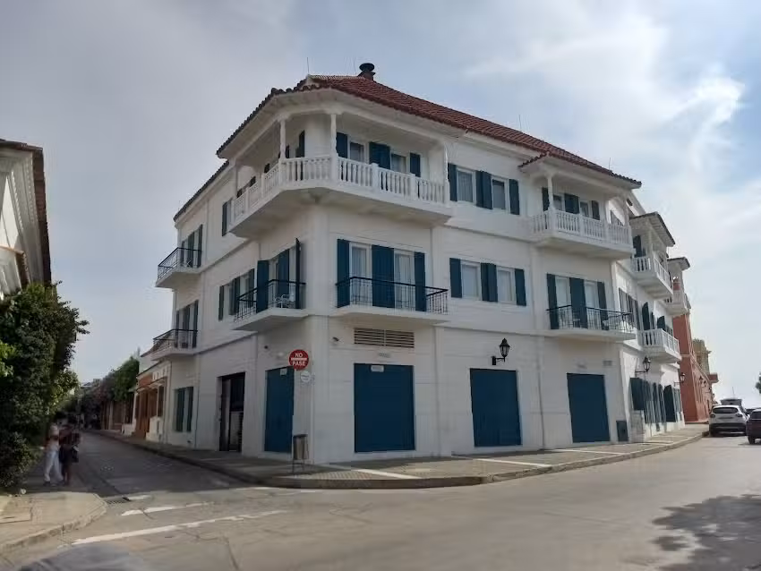 Hotel san pedro de majagua oficinas