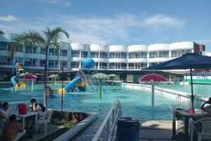 Hotel Santa B&aacute;rbara Plus