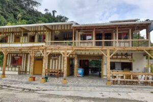 Hotel Santa Isabel Puente Linda