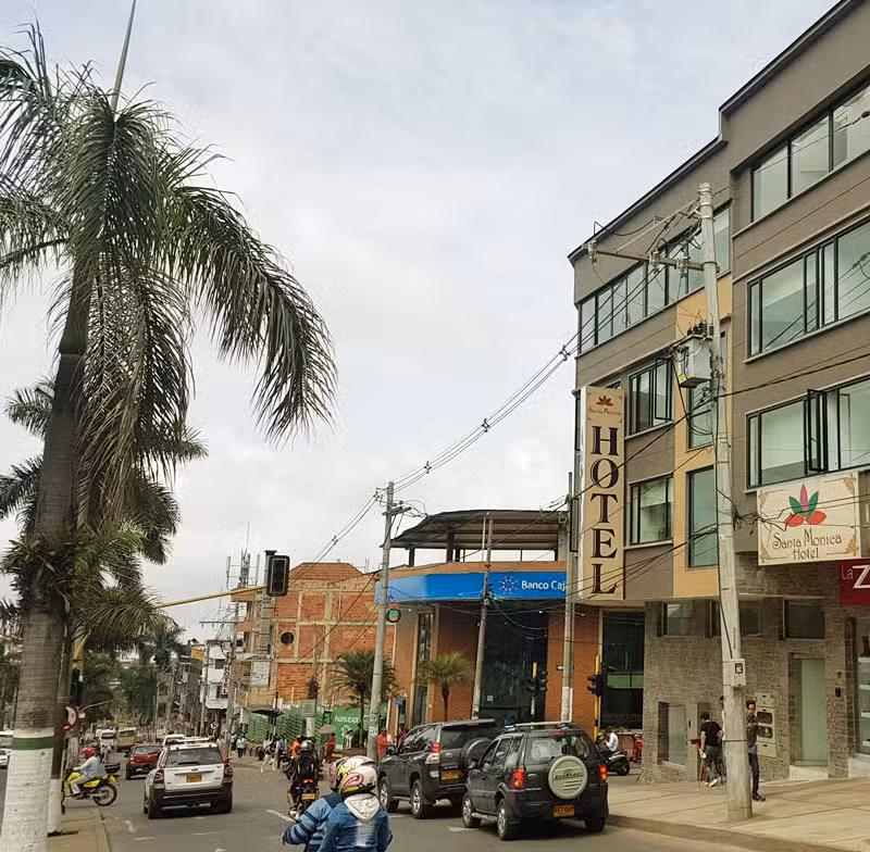 HOTEL SANTA MONICA FUSAGASUGA