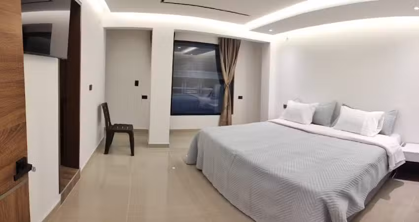 HOTEL SAVAL