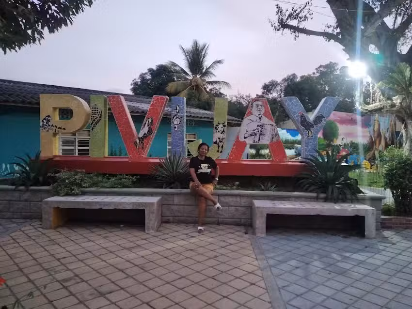 Hotel Shalom Pivijay