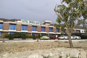 HOTEL SIERRA MAR