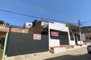 Hotel Tecsmant (Urbanización Panamericano)