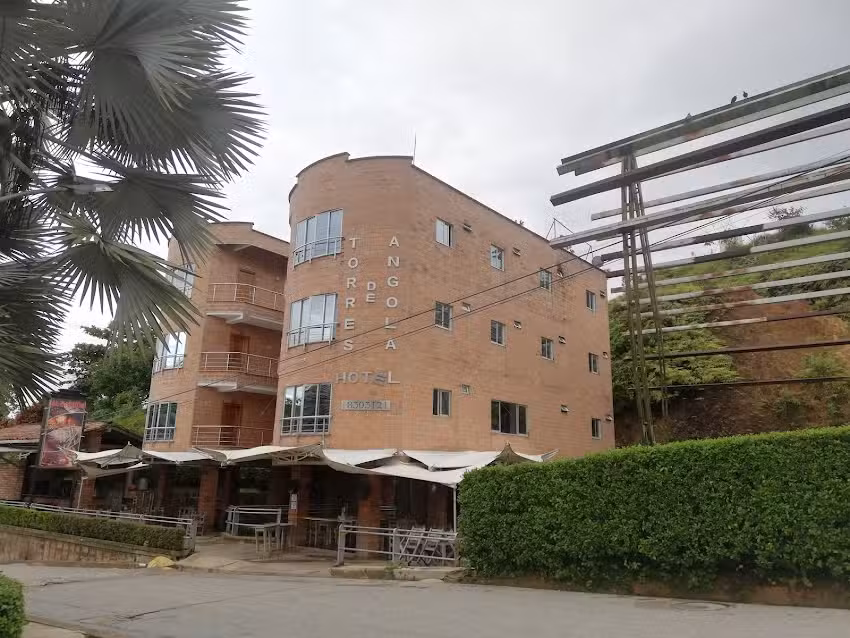Hotel Torres De Angola