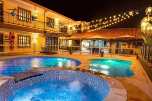 Hotel Vanguardia Natural