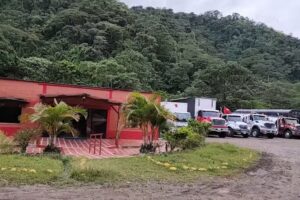 HOTEL Y ESTACIÓN DE SERVICIO (BRISAS DEL PITAL)