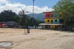 HOTEL Y PARQ. PUENTE SEVILLA