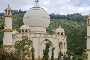 Hotel Y Parqueadero Brice&ntilde;o