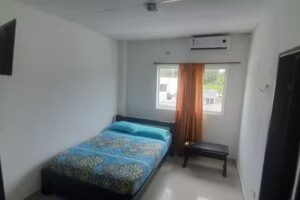 Hotel y piscina Las Paisas