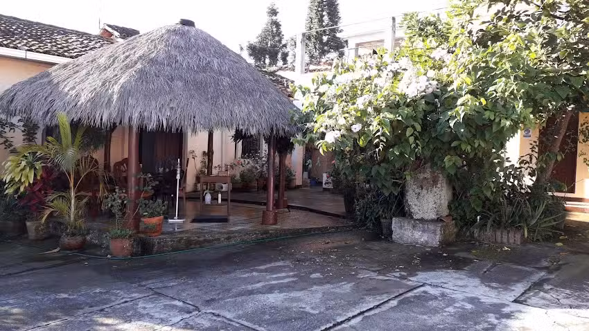 Hotel y Restaurante Casa Lopez