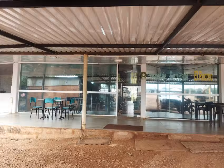 Hotel y Restaurante el Recreo