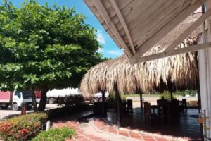 Hotel Y Restaurante La Troncal