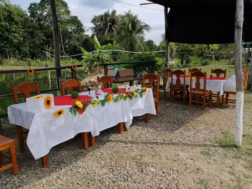 Hotel y restaurante las caba&ntilde;as