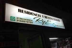 Hotel y Restaurante Rey y Eva