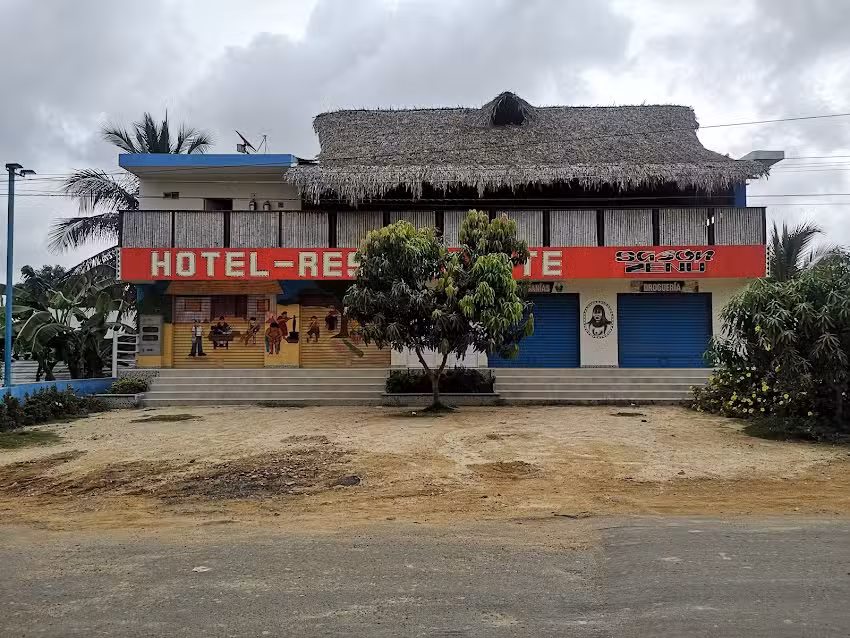 Hotel y Restaurante Saz&oacute;n Zen&uacute;