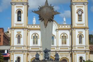 Hotel Yanuba de la Once