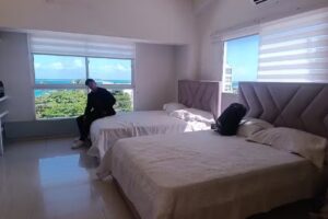 Jhonny Cay Collection