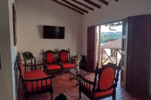 Kazasha Terra y Bari