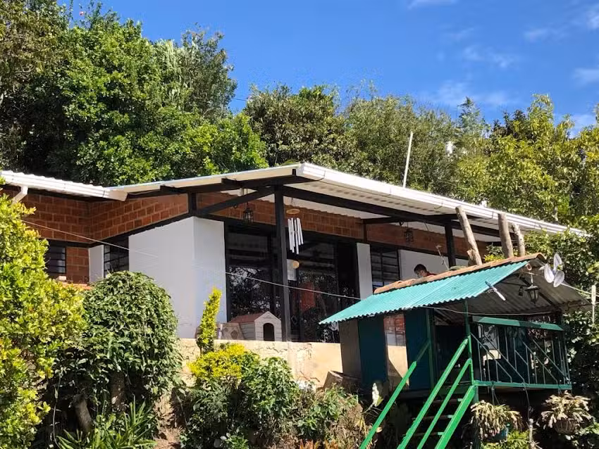 La Alhambra Hospedaje