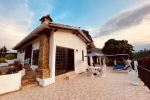 La caba&ntilde;a de Efrain