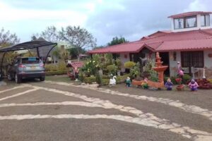 La Casita de Chucho Y Flor