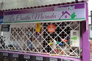 La Casita Morada