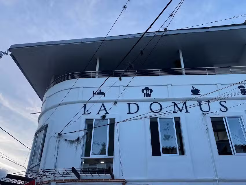 La Domus