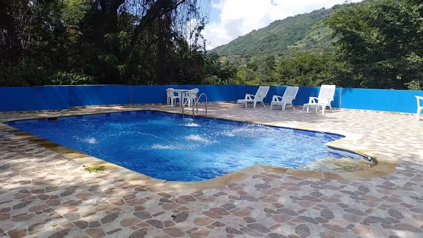 La Due&ntilde;a De Mi Suerte