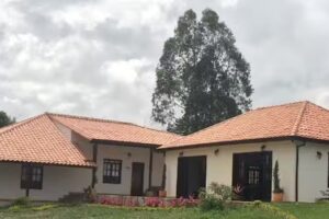 La Estancia del Clavellino