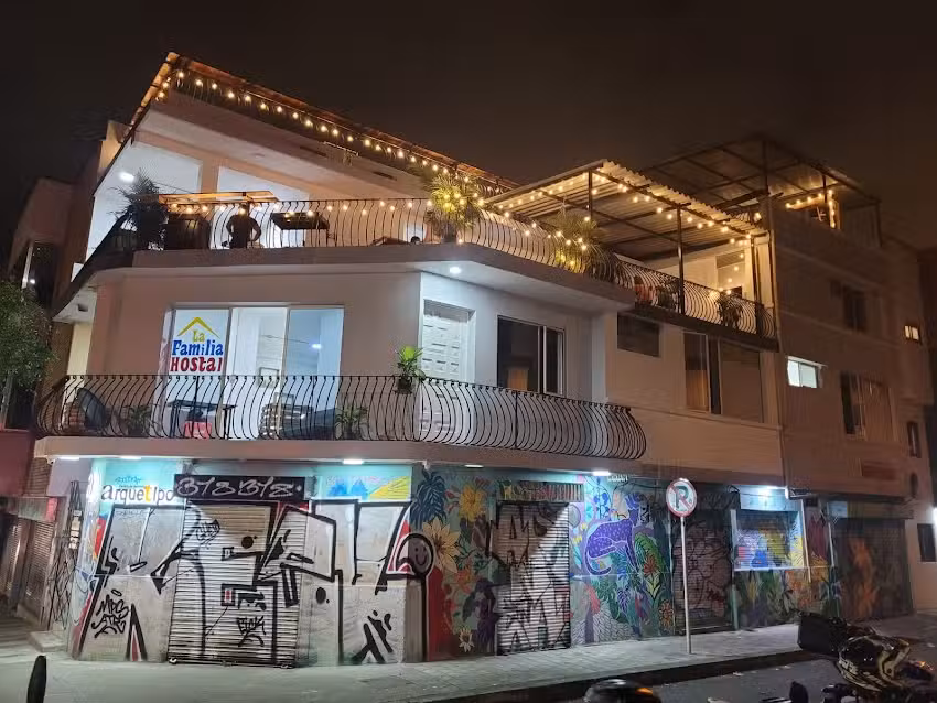 La Familia Hostel &ndash; Parque el Poblado