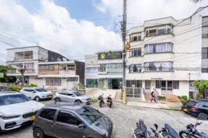 La For&ecirc;t de Caf&eacute; Hotel