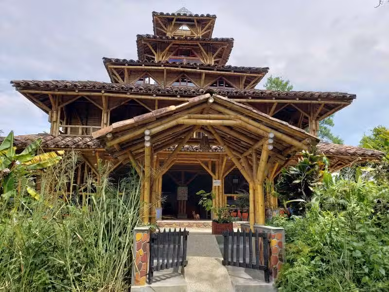 La Peque&ntilde;a Granja de Mam&aacute; Lul&uacute;