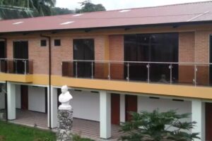 LAS MERCEDES Centro de Convenciones