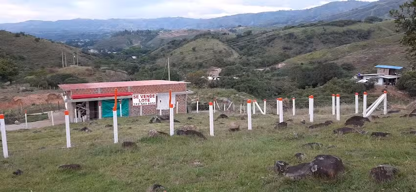 LOTES EN MIRADOR CAMPESTRE