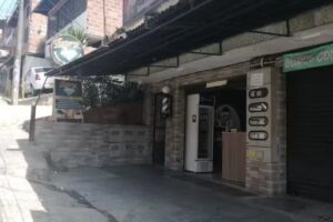 Luxury barbershop & nails spa