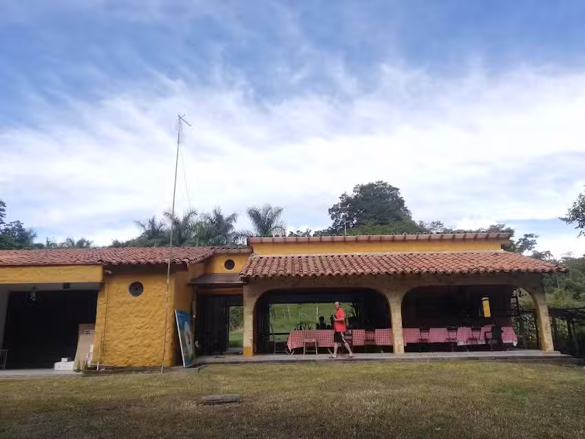 Luz del Rio Eco Hostal