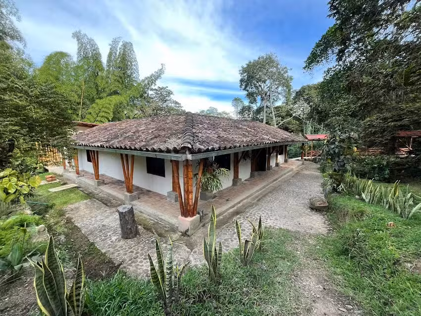 Majestic Coffee Hotel And Restaurant