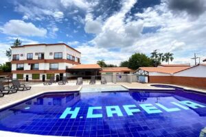 Mall y Hotel Cafelia