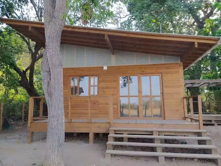 Manantial De Ca&ntilde;averales