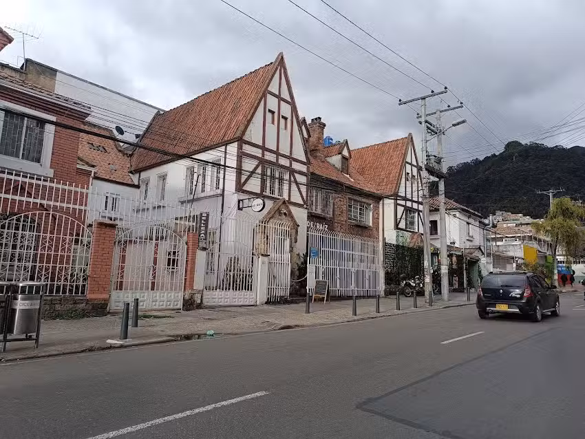 Martin&rsquo;s Canadian Adventure Hostel