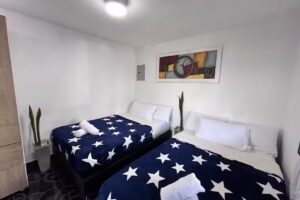 mayka caba&ntilde;as