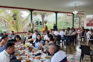 Mi Rancho Restaurante y Hostal