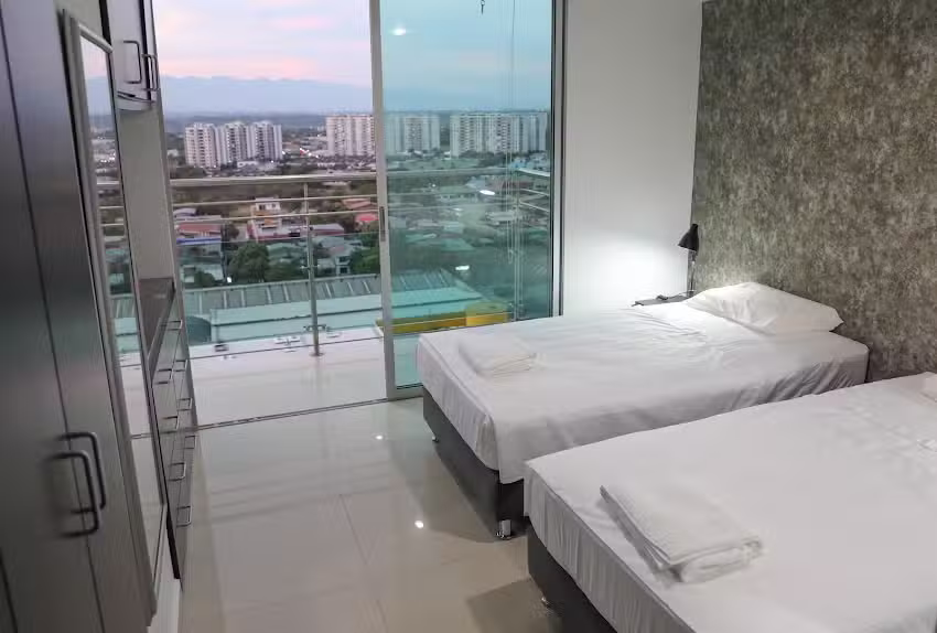 Moderno apto con 2 PQ,super amplio