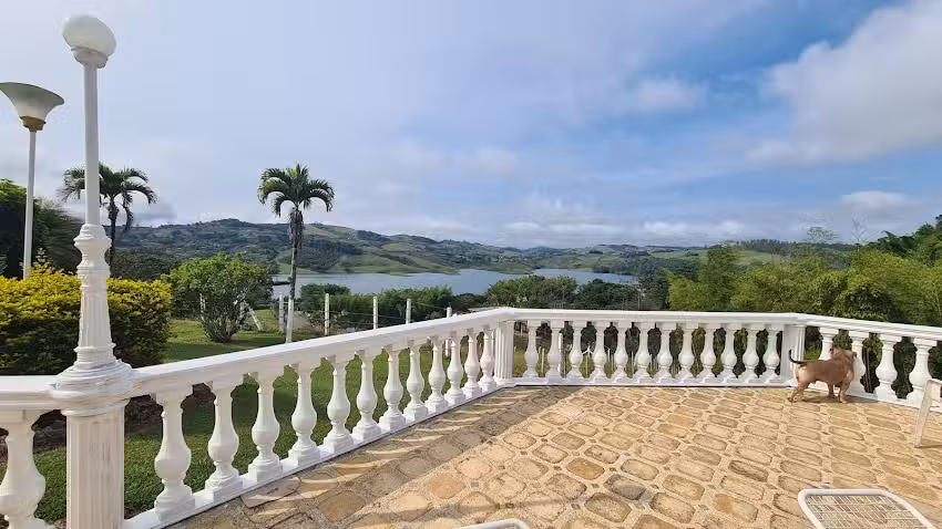 MONARCA DE CALIMA FINCA HOTEL